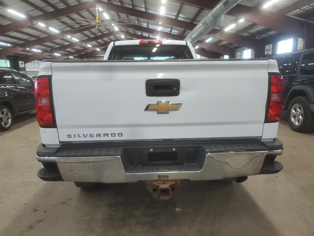 2017 Chevrolet Silverado K2500 Heavy Duty VIN: 1GC1KUEG5HF102818 Lot: 57148435
