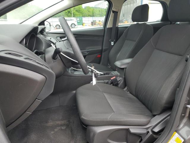 Hatchbacks FORD FOCUS 2015 Szary