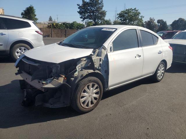2016 Nissan Versa S  