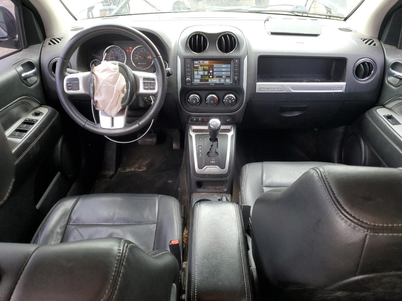 2016 Jeep Compass Latitude VIN: 1C4NJDEB5GD673311 Lot: 56912015