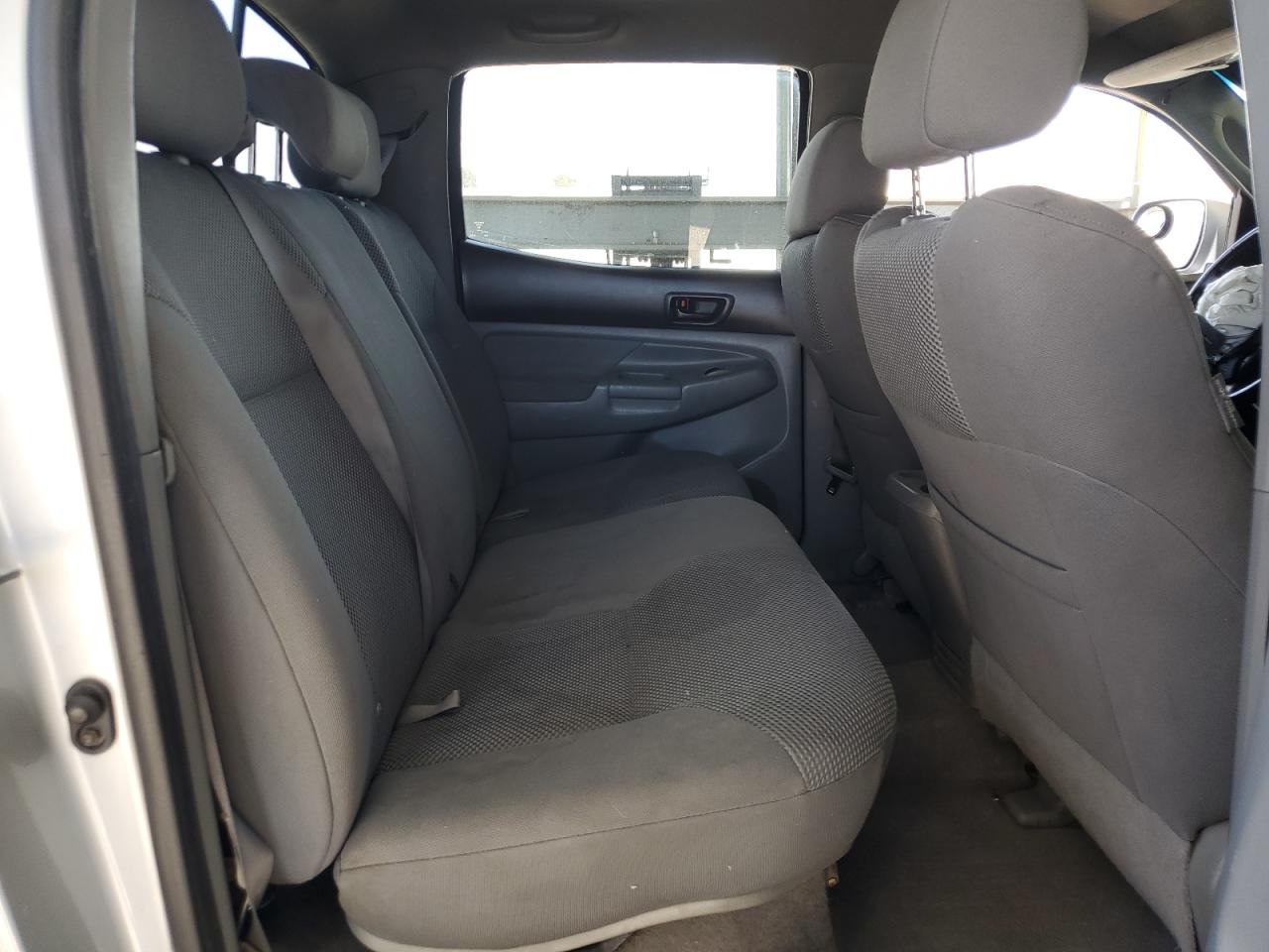 2005 Toyota Tacoma Double Cab Prerunner Long Bed VIN: 5TEKU72N15Z114790 Lot: 56801045