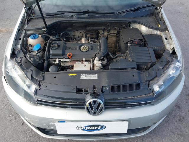 2010 VOLKSWAGEN GOLF SE TS