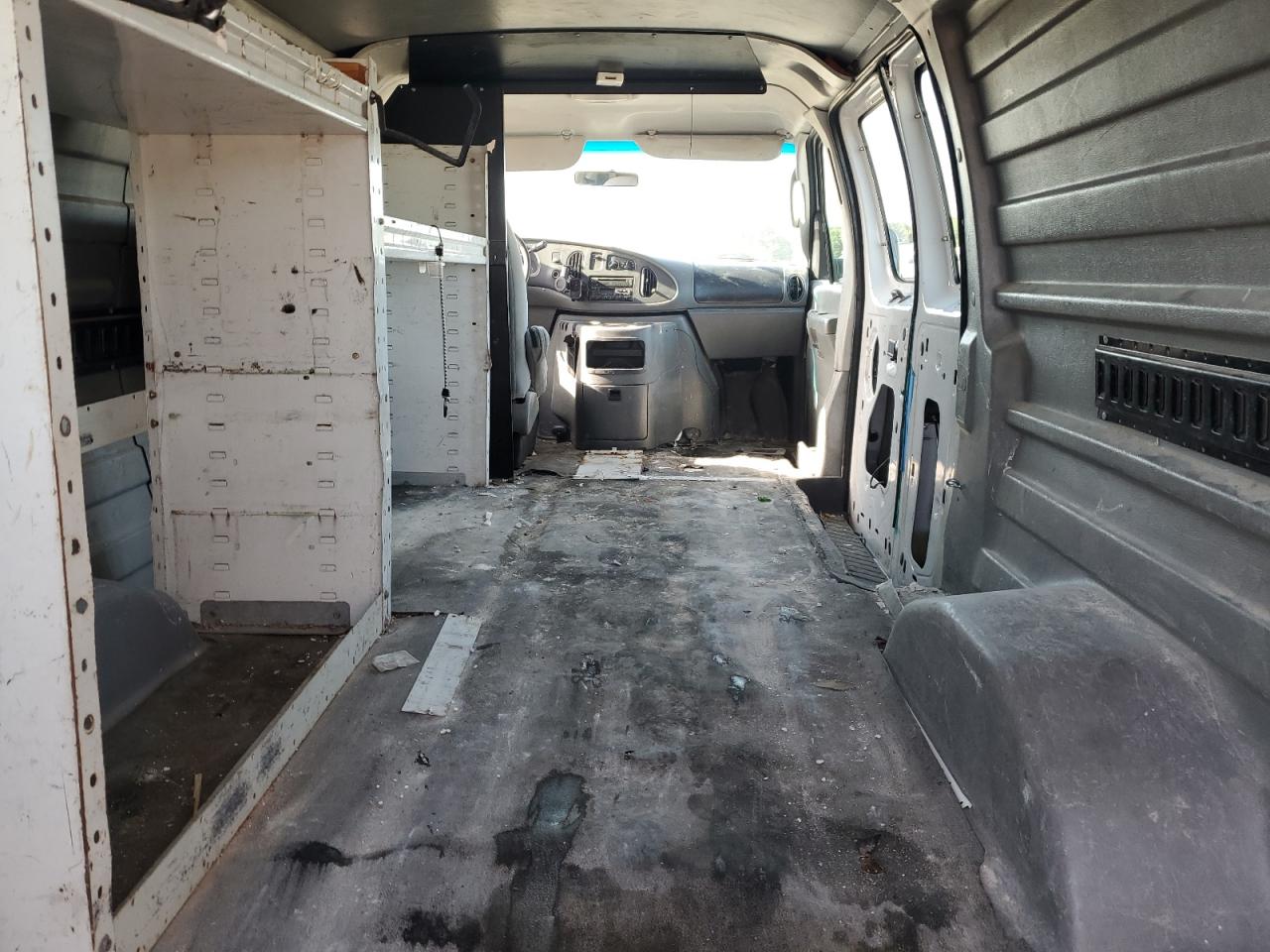 2003 Ford Econoline E250 Van VIN: 1FTNS24W43HA75297 Lot: 57127235