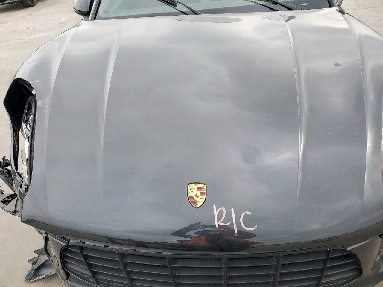 2018 Porsche Macan VIN: WP1AA2A51JLB14899 Lot: 55941625