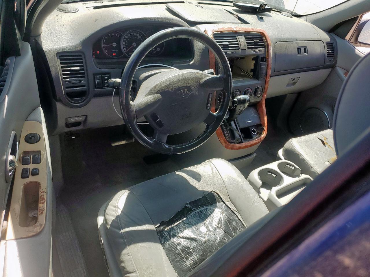 2004 Kia Sedona Ex VIN: KNDUP131646508709 Lot: 57891855