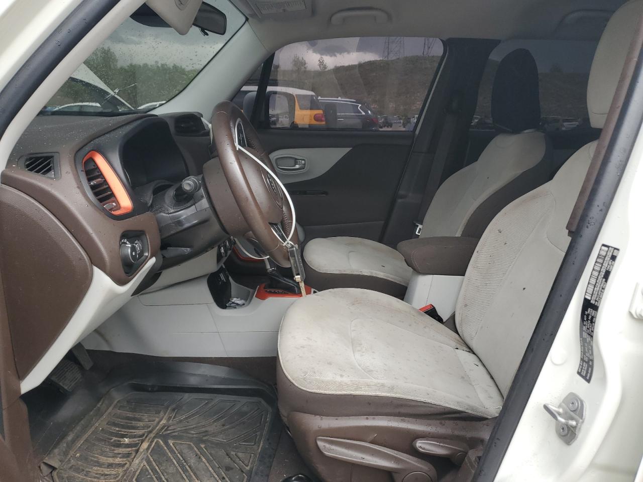 2015 Jeep Renegade Latitude VIN: ZACCJABT8FPB50299 Lot: 56541305