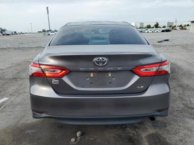  TOYOTA CAMRY 2018 Серый