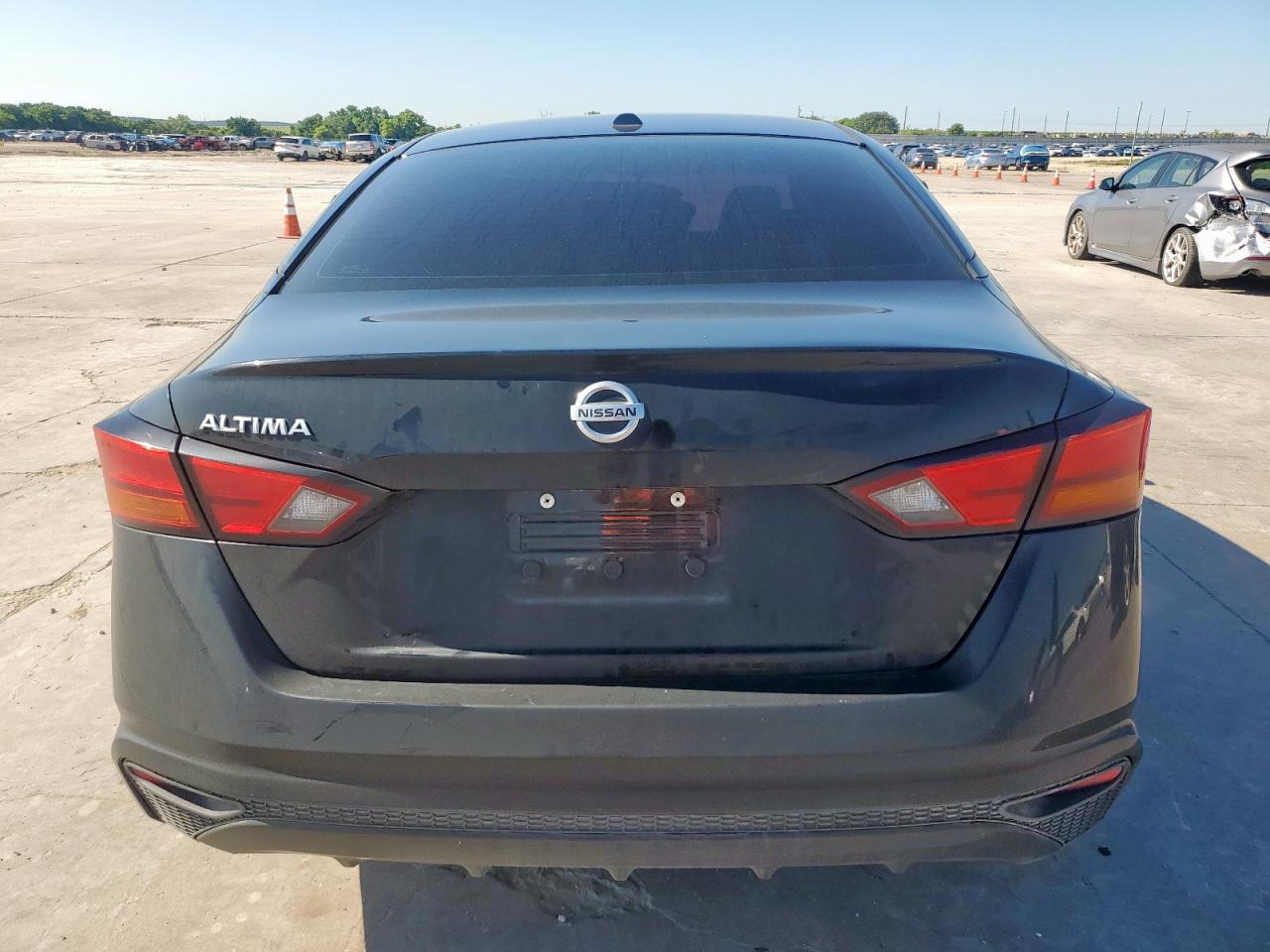 2020 Nissan Altima S VIN: 1N4BL4BV1LC188701 Lot: 56572355