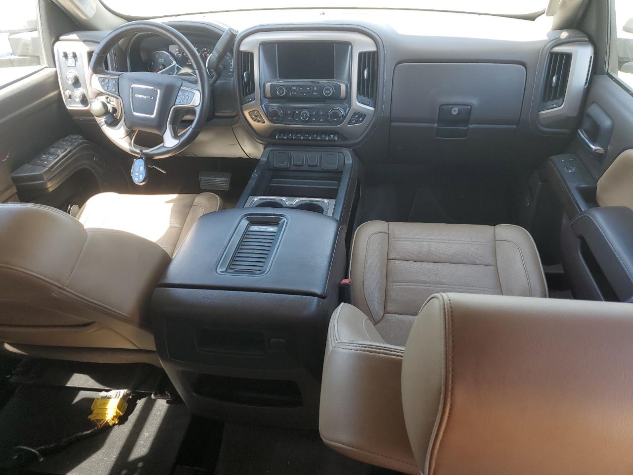 2018 GMC Sierra K2500 Denali VIN: 1GT12UEY6JF101420 Lot: 55831995