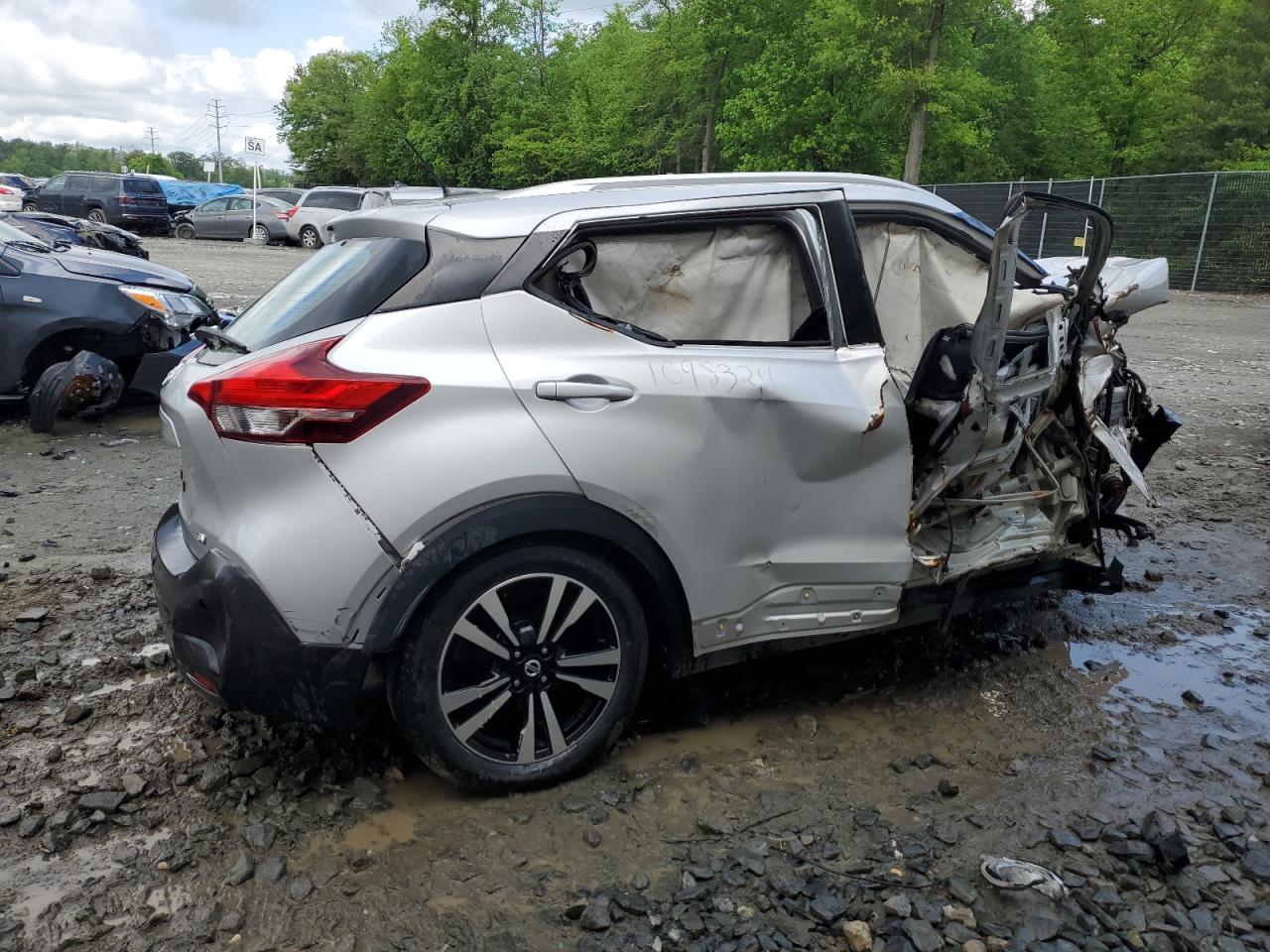 2020 Nissan Kicks Sv VIN: 3N1CP5CV3LL521401 Lot: 55643365