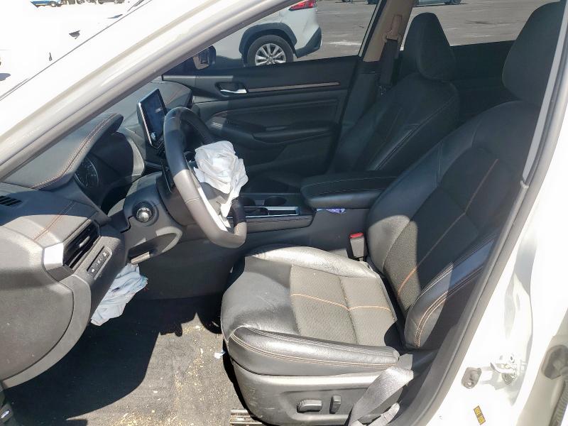  NISSAN ALTIMA 2022 Білий