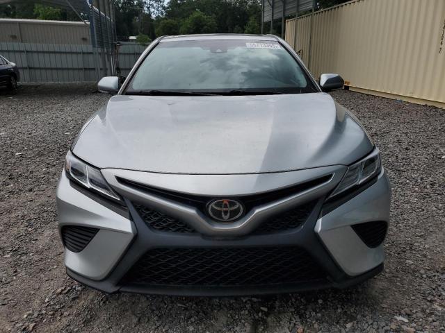  TOYOTA CAMRY 2018 Silver