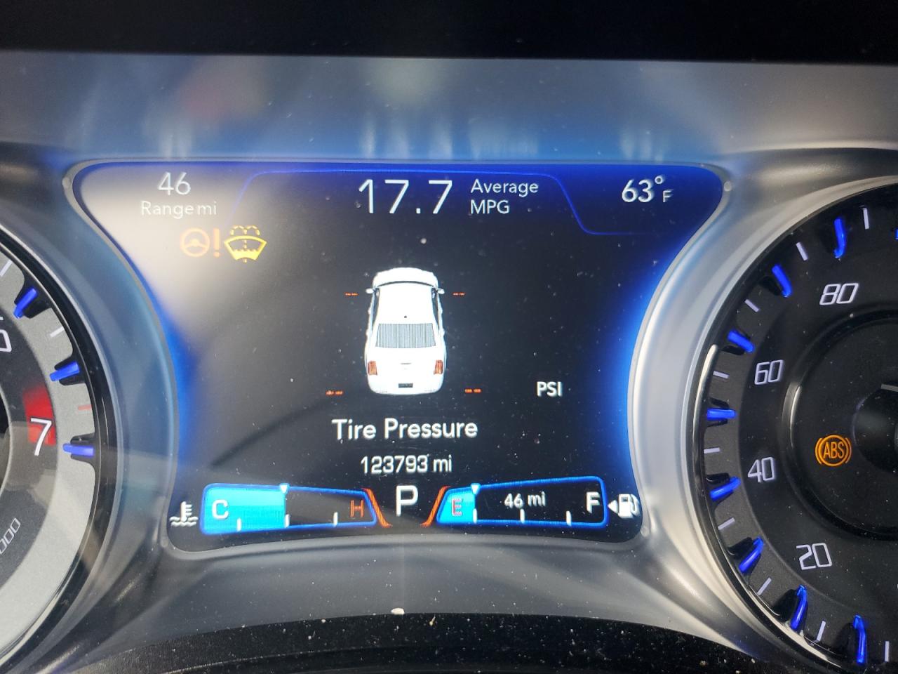 2017 Chrysler 300 S VIN: 2C3CCABG8HH668418 Lot: 57488495