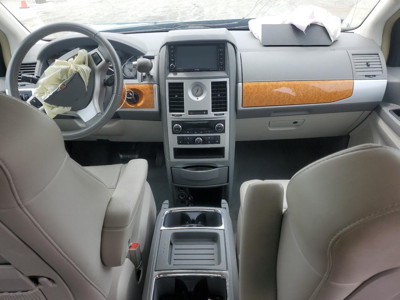 2008 Chrysler Town & Country Limited VIN: 2A8HR64X28R803681 Lot: 57393615