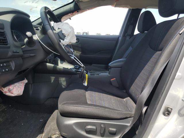  NISSAN LEAF 2021 Srebrny