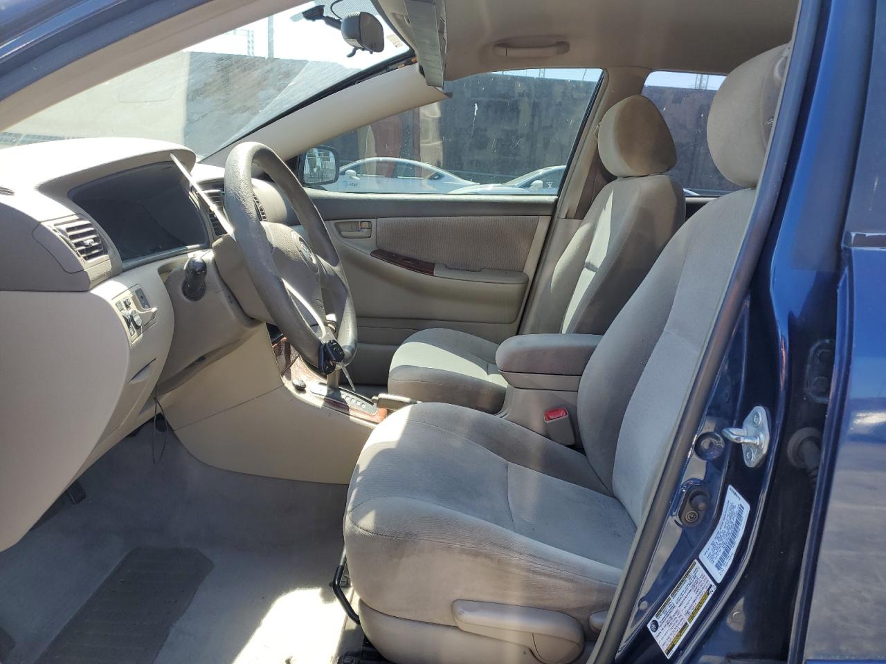 2005 Toyota Corolla Ce VIN: 1NXBR32E95Z403639 Lot: 57000045