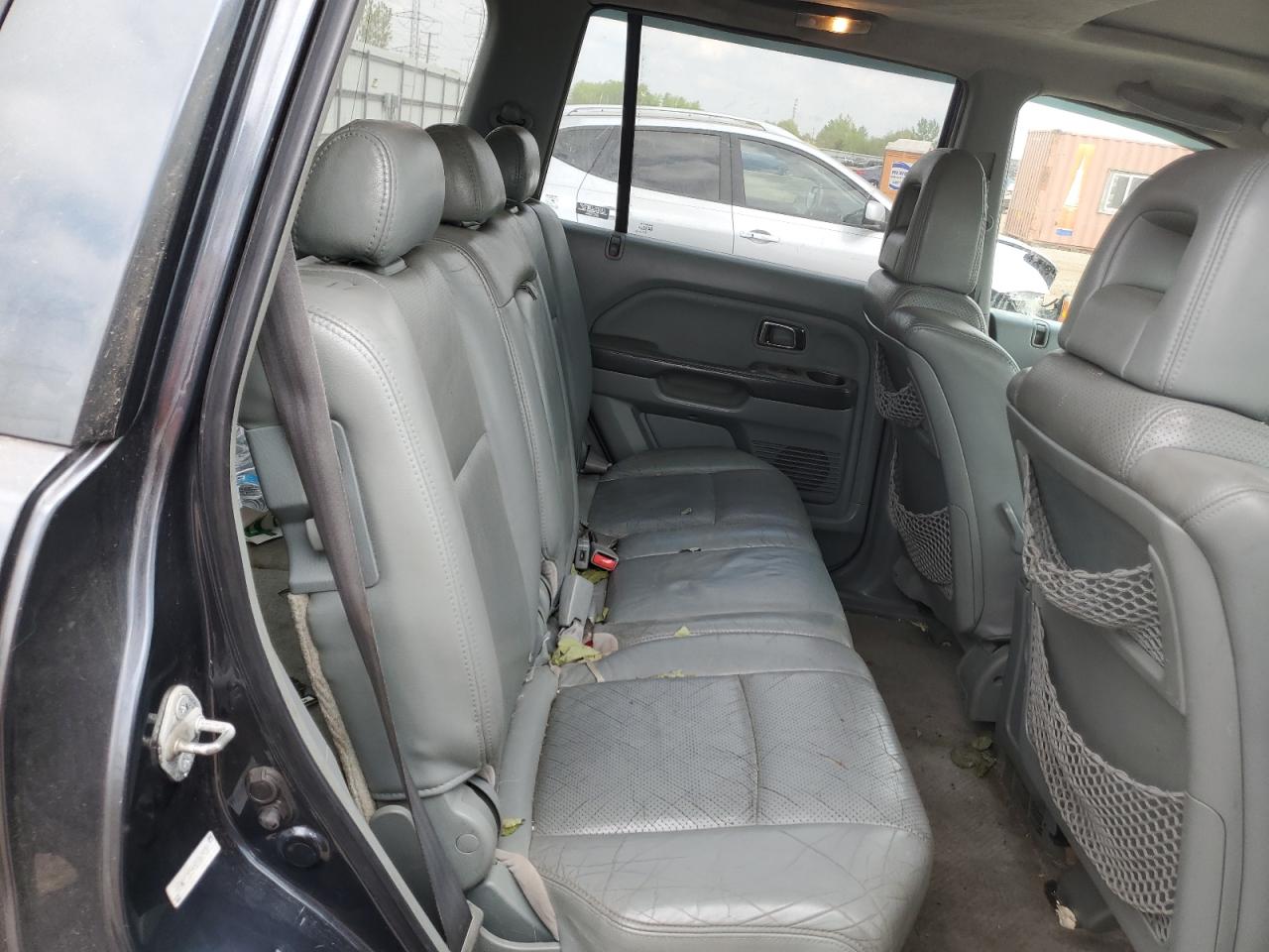 2005 Honda Pilot Exl VIN: 5FNYF18545B067930 Lot: 56586315