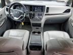 2015 Toyota Sienna Xle zu verkaufen in Elgin, IL - Front End