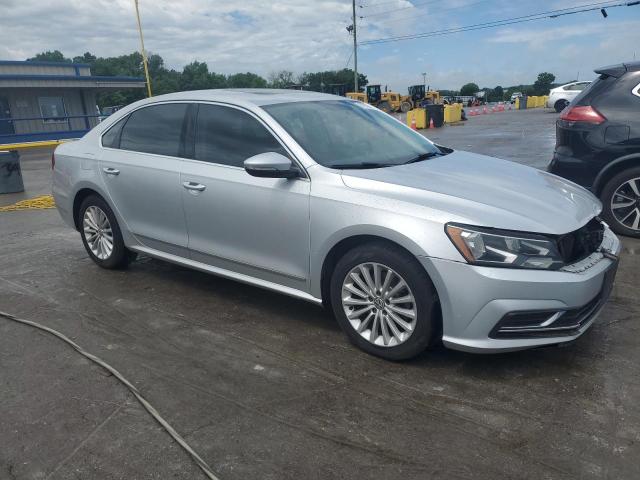  VOLKSWAGEN PASSAT 2016 Silver