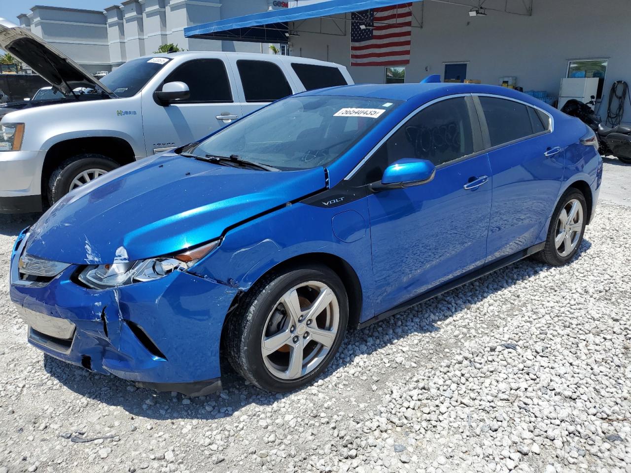 2017 Chevrolet Volt Lt იყიდება Opa Locka-ში, FL - Front End