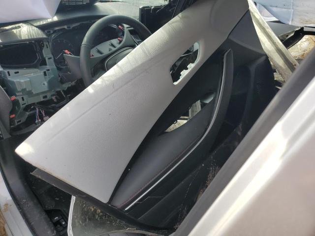  TOYOTA COROLLA 2024 Srebrny