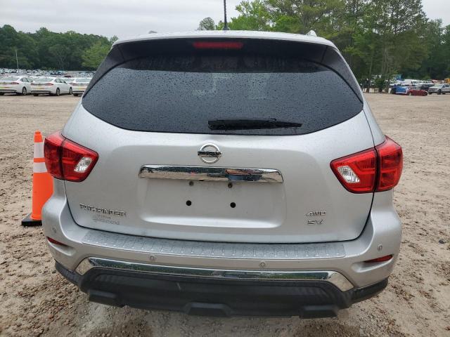  NISSAN PATHFINDER 2017 Srebrny