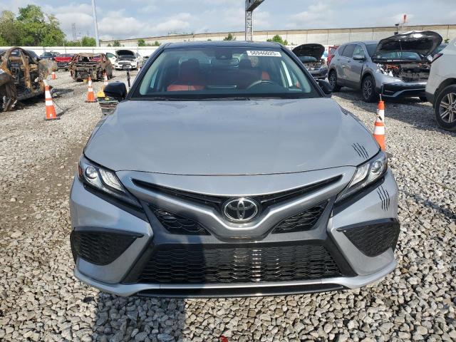  TOYOTA CAMRY 2021 Silver