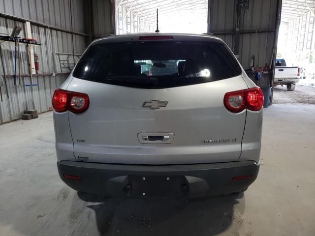 Parquets CHEVROLET TRAVERSE 2012 Srebrny