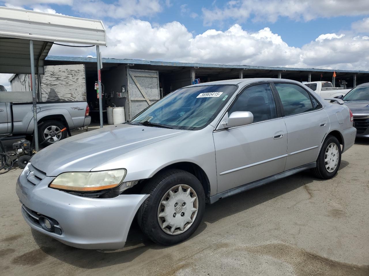 2002 Honda Accord Lx for Sale in Fresno, CA - Vandalism