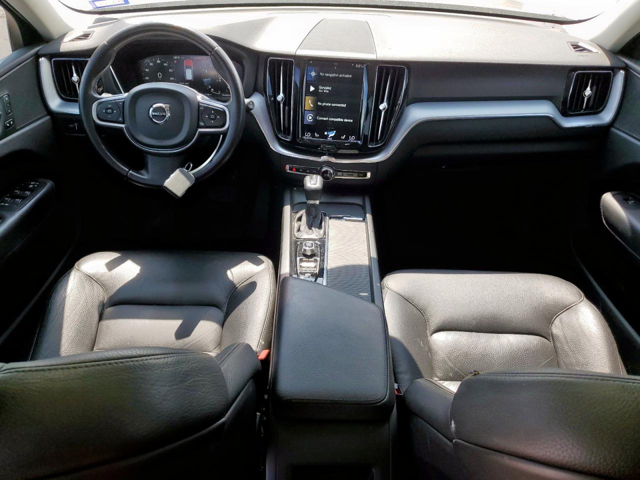 2020 Volvo Xc60 T5 Momentum VIN: YV4102RK5L1570205 Lot: 58361625