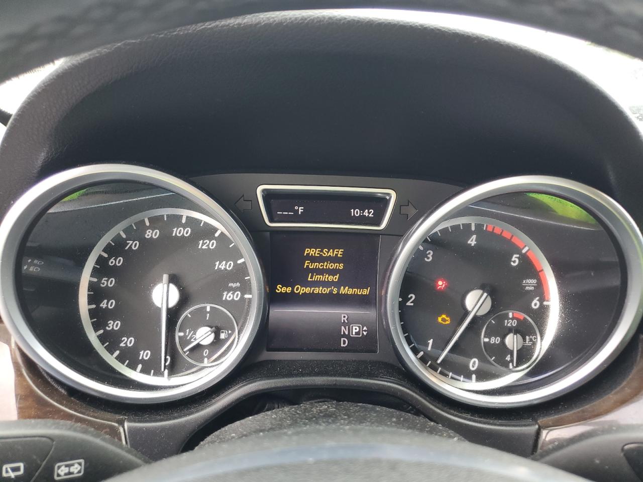 2015 Mercedes-Benz Ml 250 Bluetec VIN: 4JGDA0EB2FA469002 Lot: 58262455