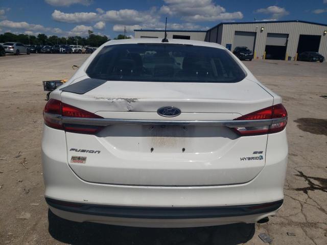  FORD FUSION 2017 Белы