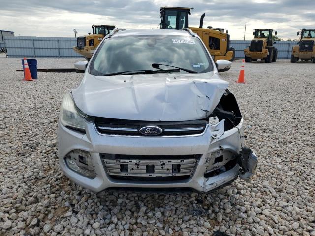  FORD ESCAPE 2015 Srebrny