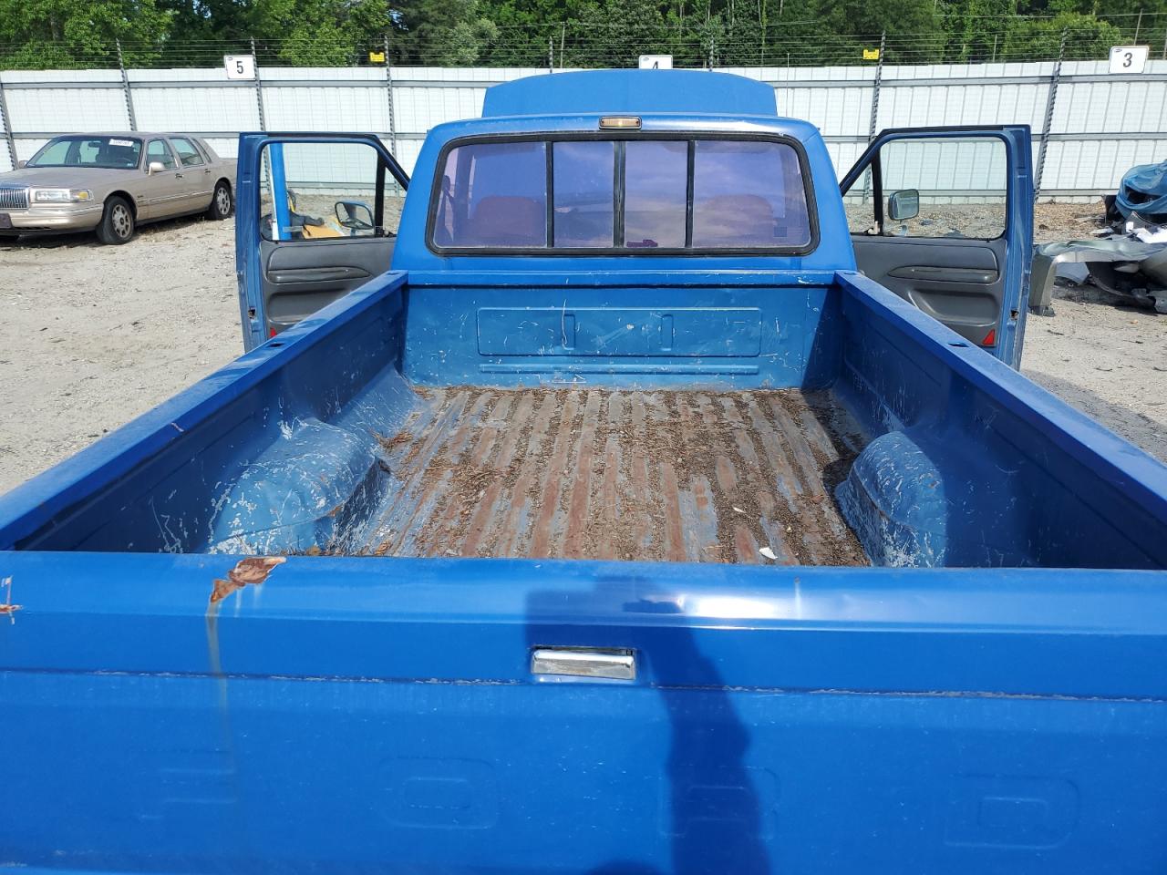 1993 Ford F150 VIN: 2FTEF15Y5PCB30979 Lot: 57413425