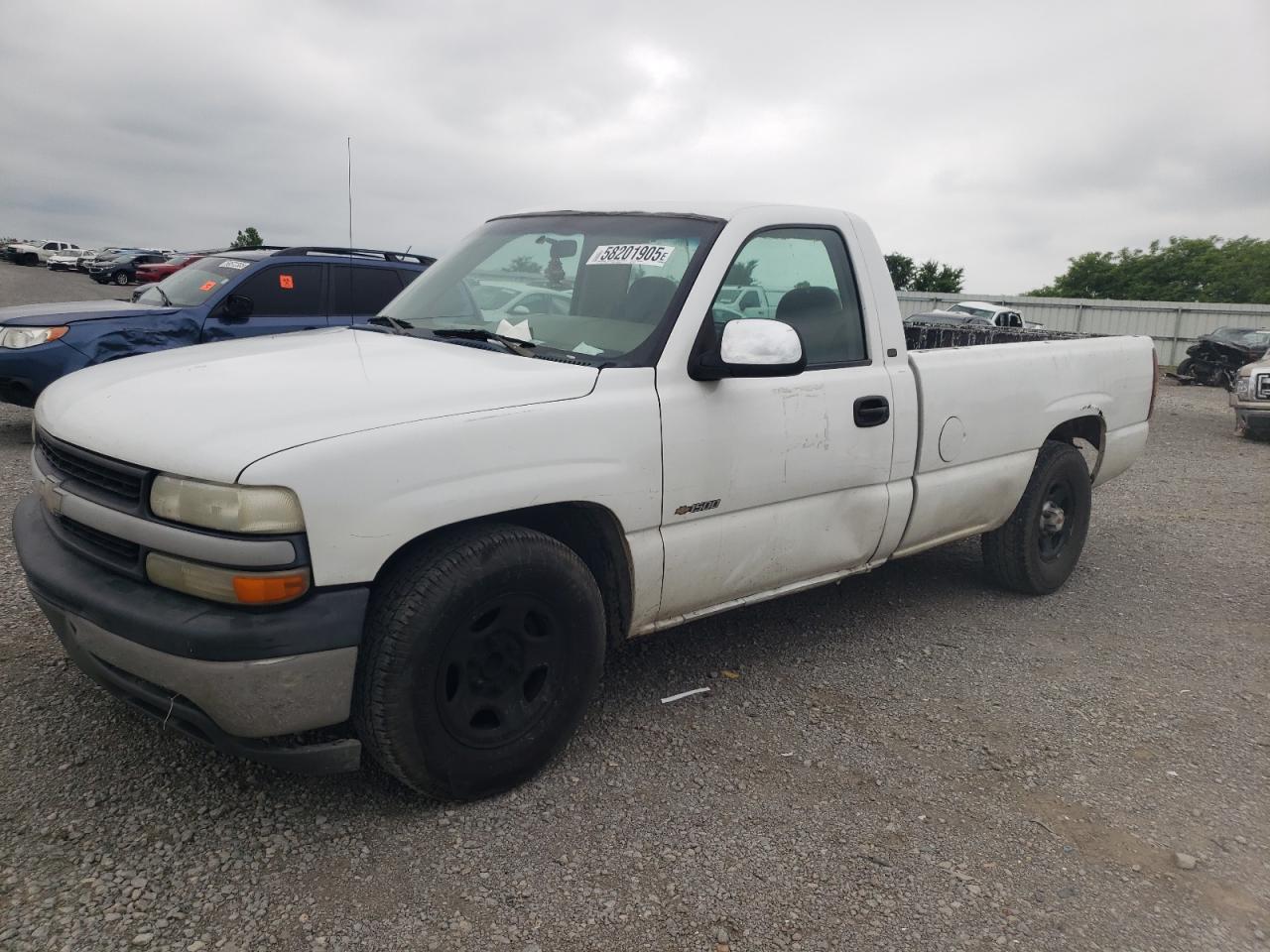 2001 Chevrolet Silverado C1500 for Sale in Earlington, KY - Rear End