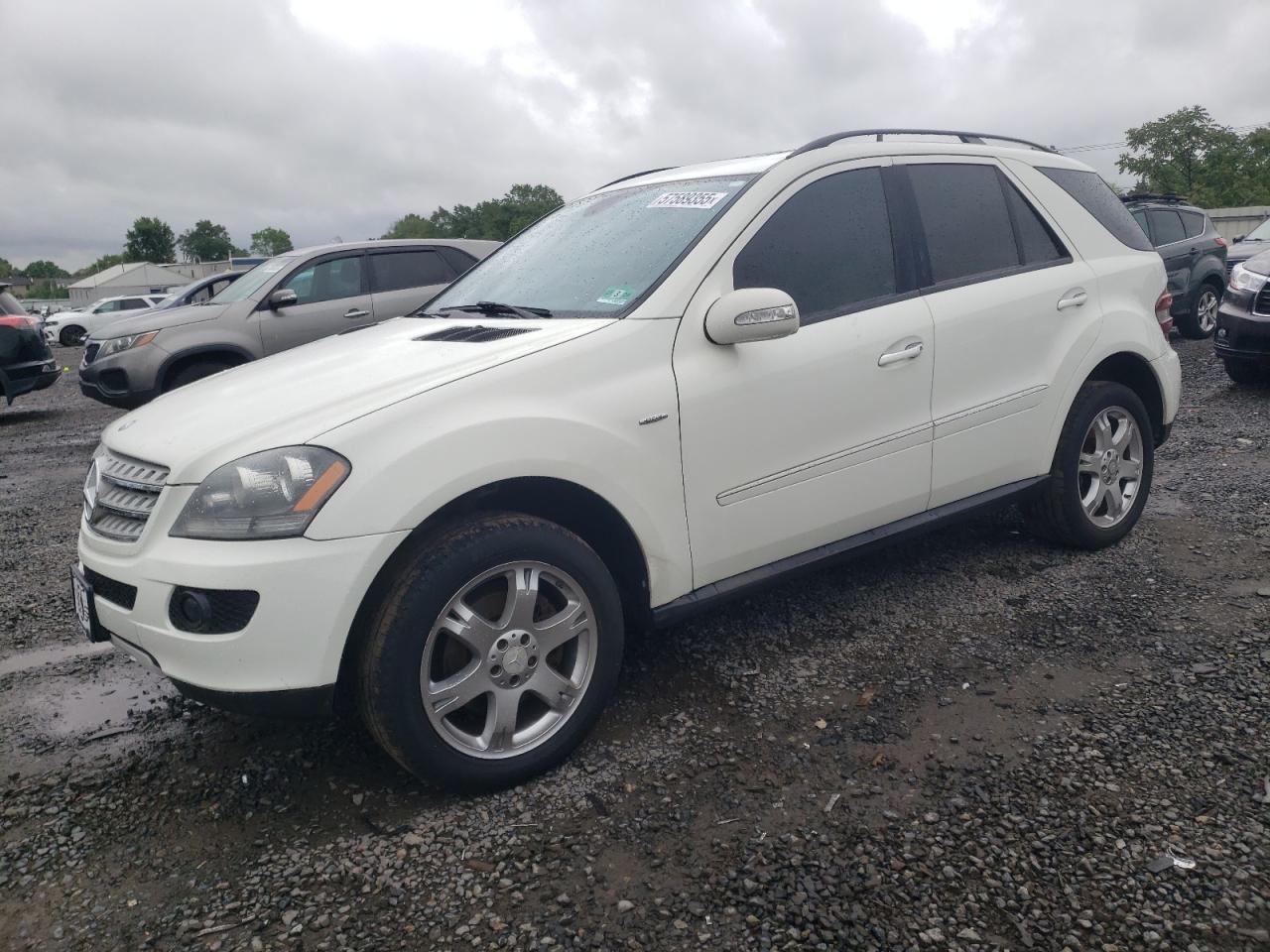 2008 Mercedes-Benz Ml 350 للبيع في Hillsborough، NJ - Side