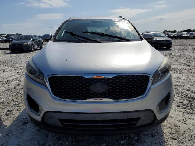  KIA SORENTO 2017 Srebrny