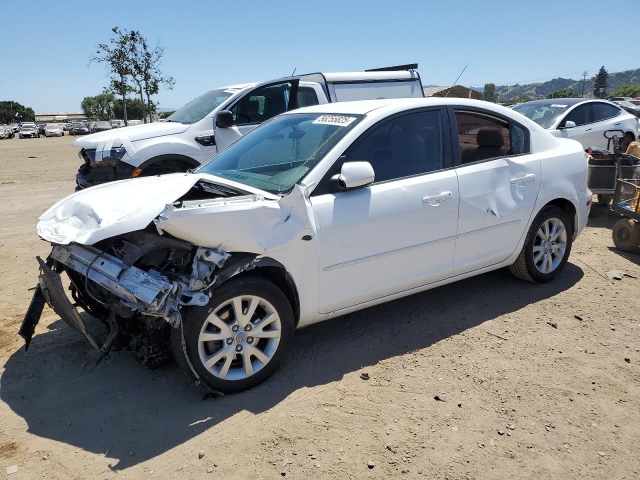 2007 Mazda 3 I продається в San Martin, CA - Front End
