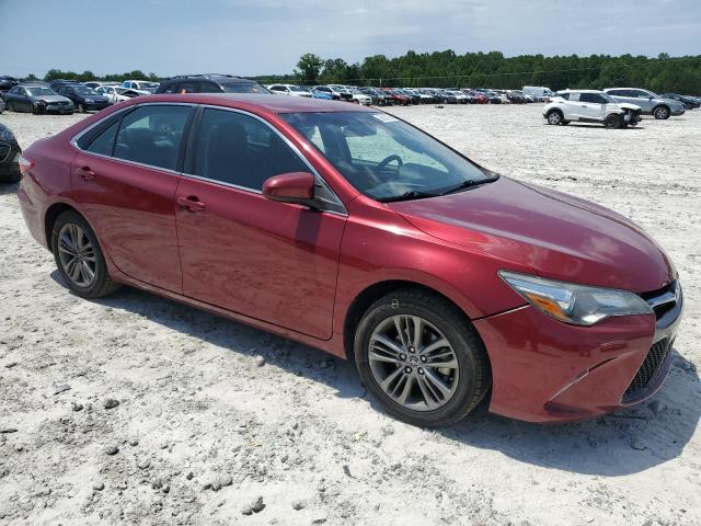  TOYOTA CAMRY 2015 Czerwony