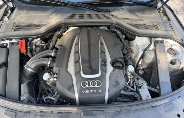 Sedans AUDI A8 2017 White