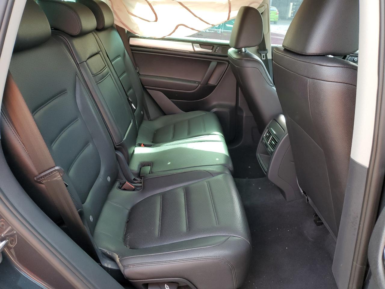 2013 Volkswagen Touareg V6 Tdi VIN: WVGEP9BP9DD005059 Lot: 55320455