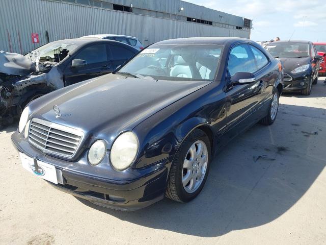2001 MERCEDES BENZ CLK320 AVA