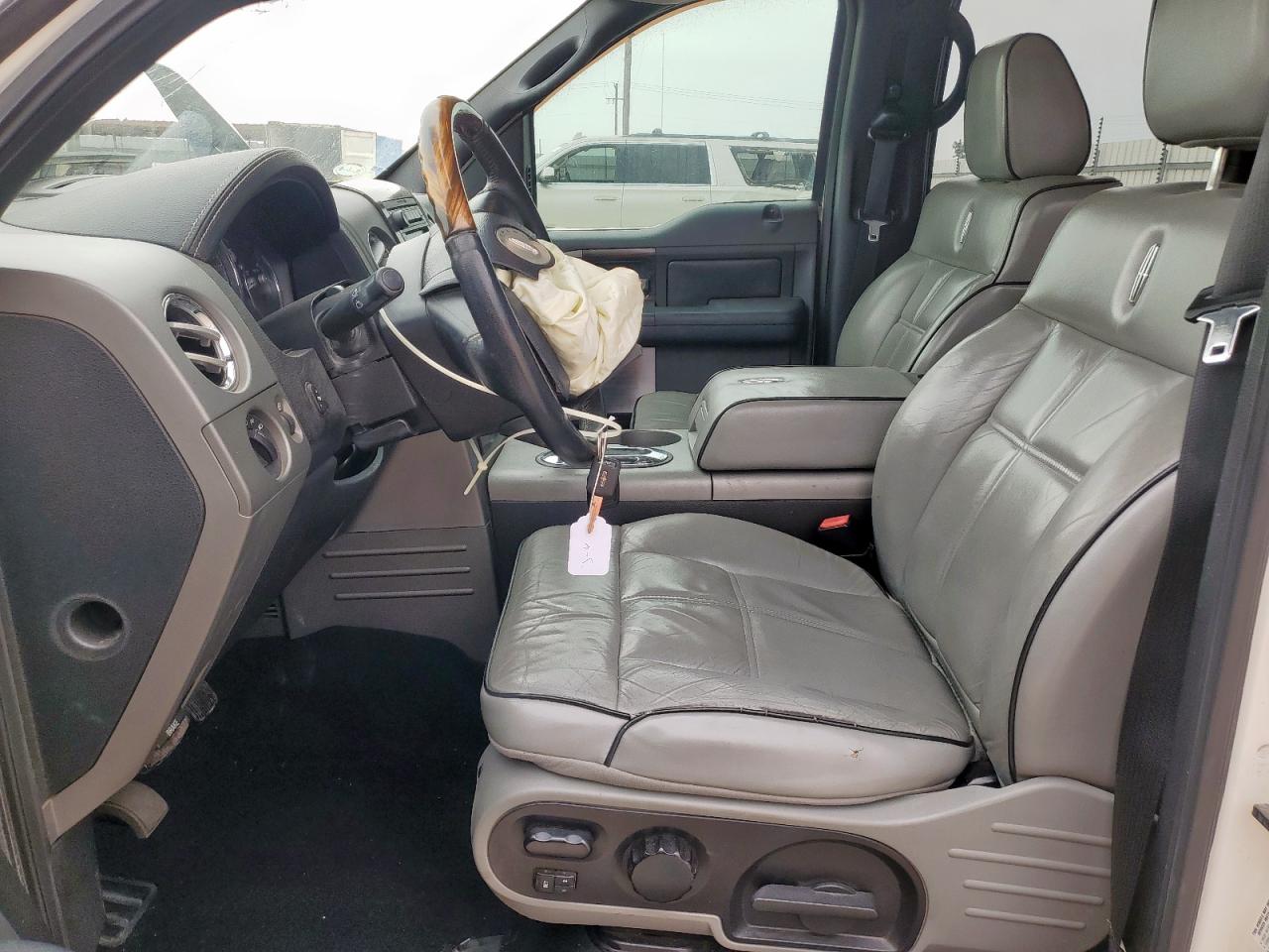 2007 Lincoln Mark Lt VIN: 5LTPW16507FJ07253 Lot: 58826395