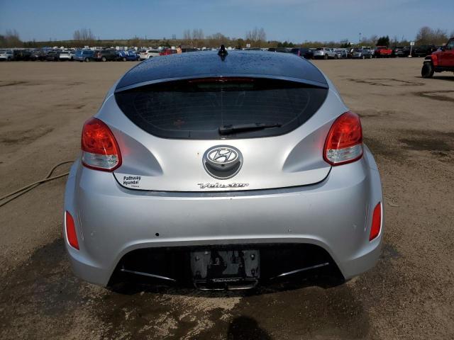  HYUNDAI VELOSTER 2013 Srebrny