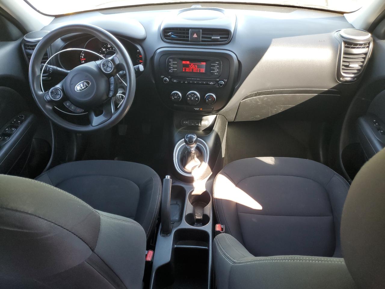 2015 Kia Soul VIN: KNDJN2A23F7764054 Lot: 59057795