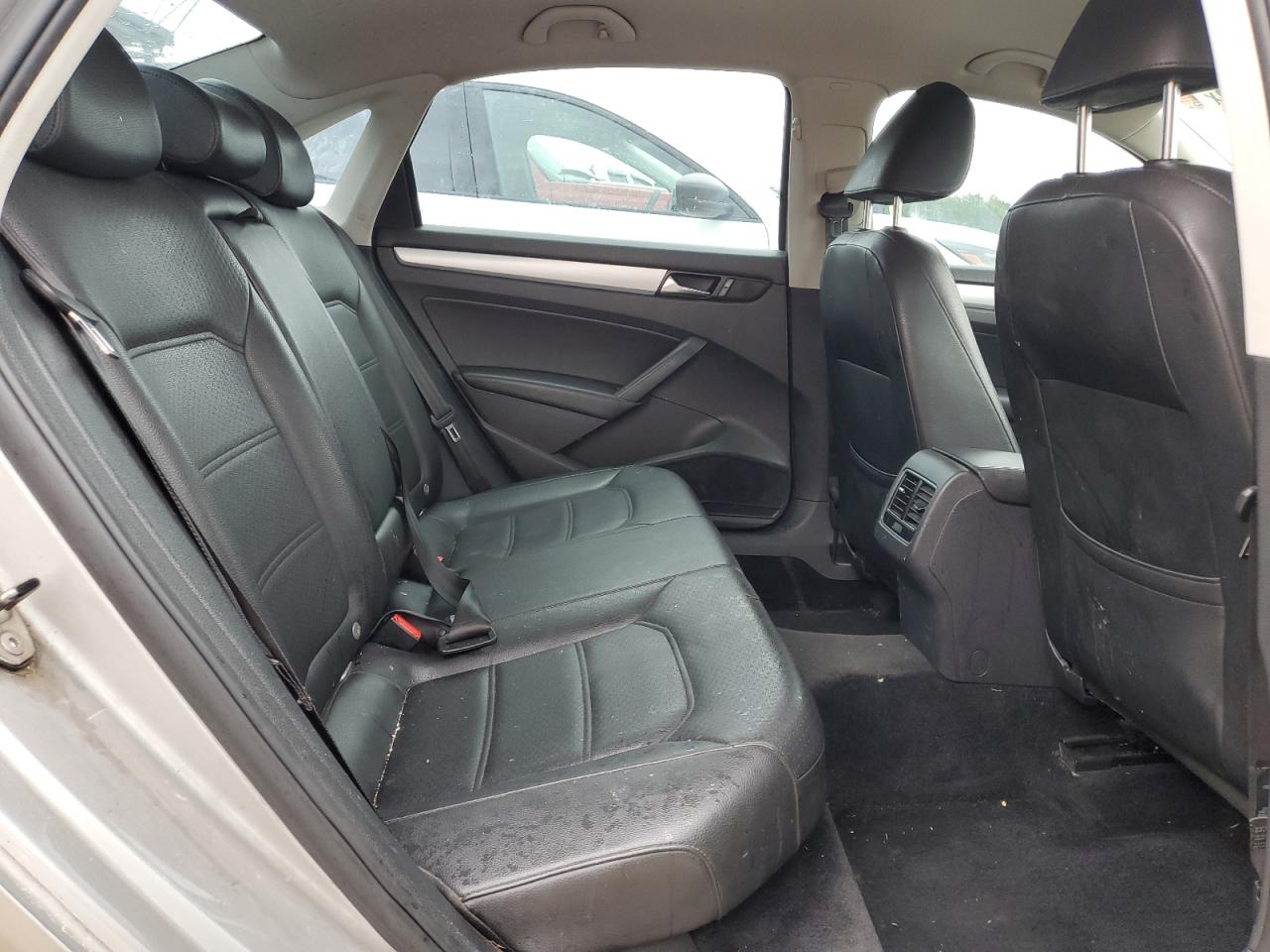 2013 Volkswagen Passat Se VIN: 1VWBH7A37DC033128 Lot: 57861145