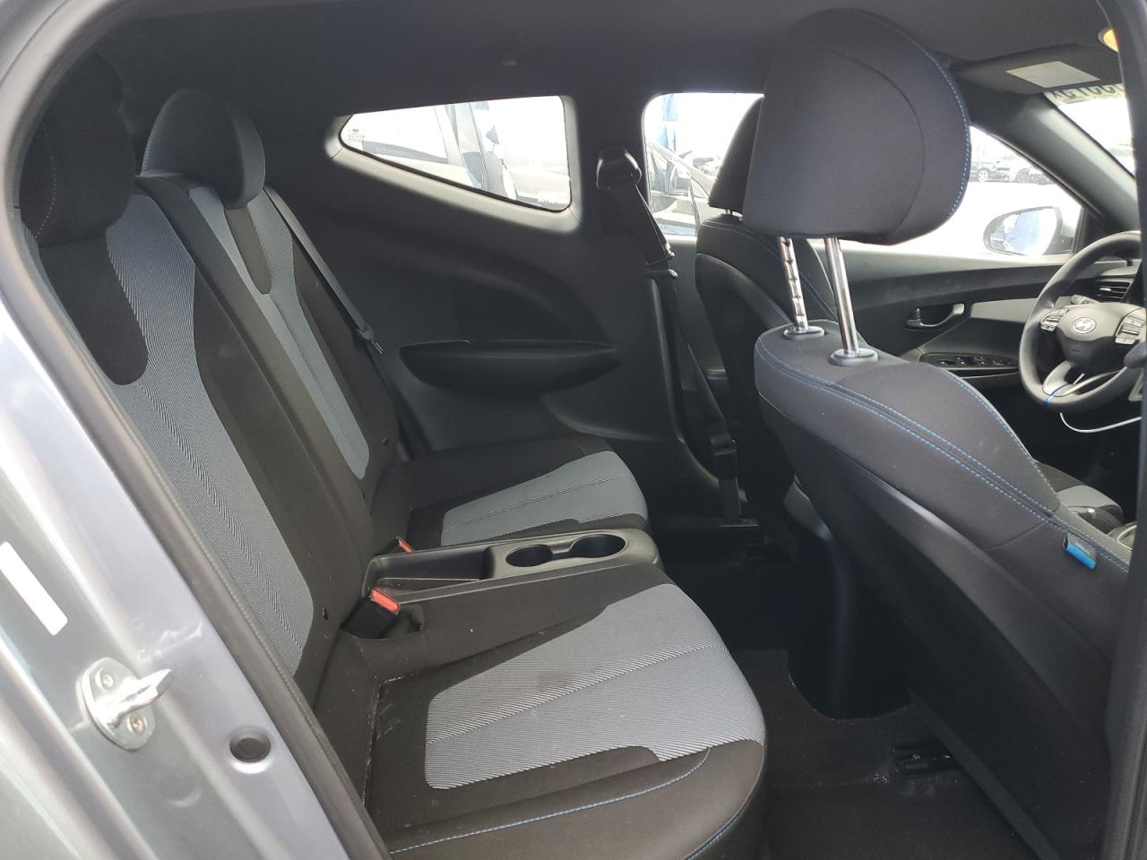 2019 Hyundai Veloster Base VIN: KMHTG6AF9KU006594 Lot: 56765575