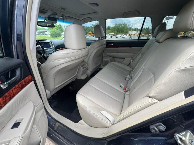 Parquets SUBARU OUTBACK 2012 Black