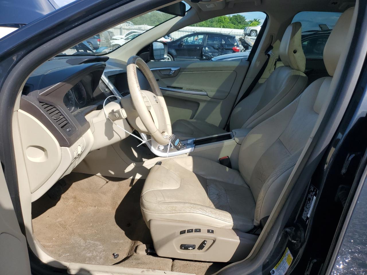 2010 Volvo Xc60 3.2 VIN: YV4982DZ4A2079440 Lot: 56377515