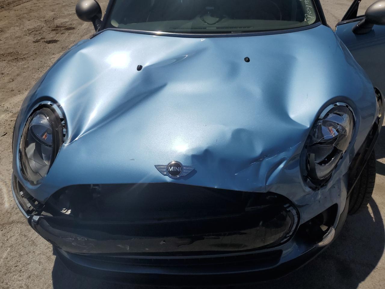 2017 Mini Cooper Clubman VIN: WMWLN5C5XH2E32601 Lot: 57464825